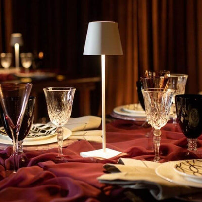 Outdoor Touch Table Lamps Desk Modern Bedroom Light Rechargeable Bar Cordless Restaurant Table Lamp with USB Charging Port
